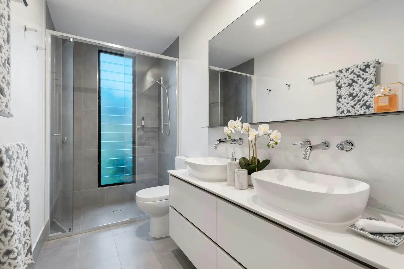Full bathroom rough-in and fit-off